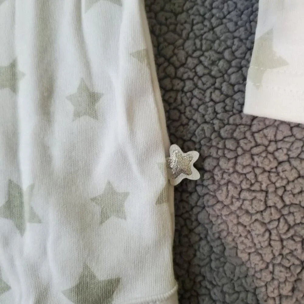Bundle Two Bodysuits Two‎ Pants ( Gap Old Navy Babaluno Dapper Dude) 3-6 Months